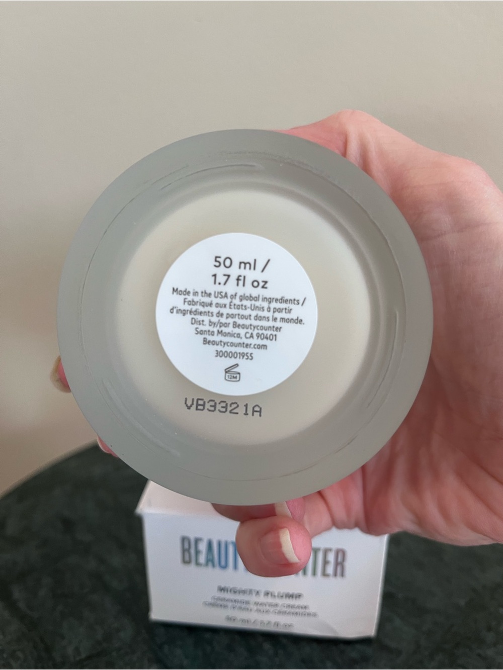 Beautycounter Mighty Plump Ceramide Water Cream, NIB - Picture 4 of 4